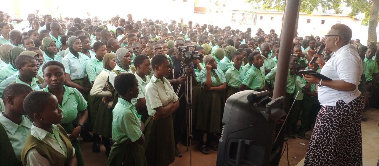 Ewutuntun Senior Grammar School